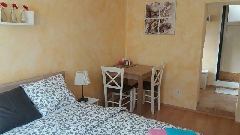 Apartman Lotos Mikulov Εξωτερικό φωτογραφία